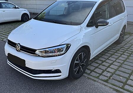VW Touran Volkswagen 1.5 TSI OPF DSG Highline