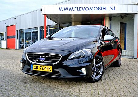 Volvo V40 2.0 D2 R-Design Xenon|Navi|Leder-Alcantara|C