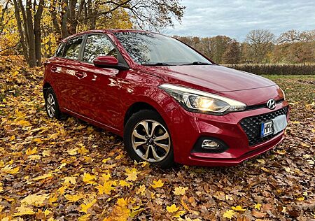 Hyundai i20 1.0 T-GDI 74kW DCT Active Trend Active Trend