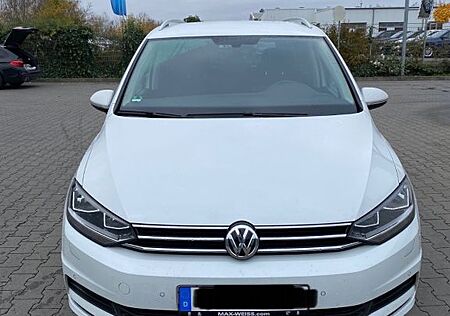 VW Touran Volkswagen 2.0 TDI SCR DSG UNITED UNITED