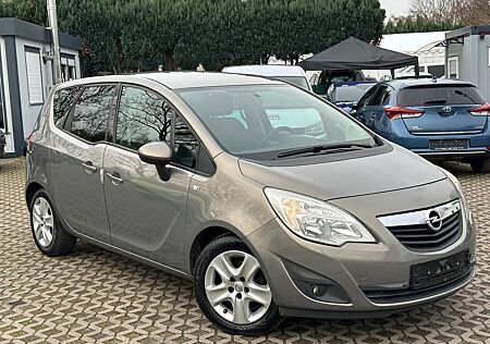 Opel Meriva B Design Edition 1.4 T PDC HU 07.2027