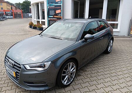 Audi A3 1.4 TFSI S tronic Automatik 150 PS