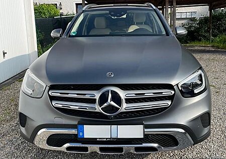 Mercedes-Benz GLC 300 GLC 300d 4MATIC | Panoramadach | Burmester | 360