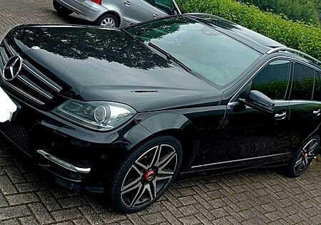 Mercedes-Benz C 350 CDI T BlueEFF. AVANTGARDE/AMG Paket
