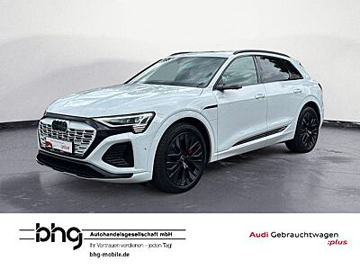 Audi Q8 e-tron 55 quattro S-line Matrix/Head-up/Pano/