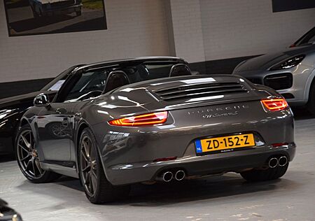 Porsche 991 911 3.8 Carrera S Cabriolet Schalensitze 400