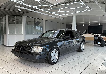 Mercedes-Benz E 230 # Tüv Neu, Inspektion Neu #