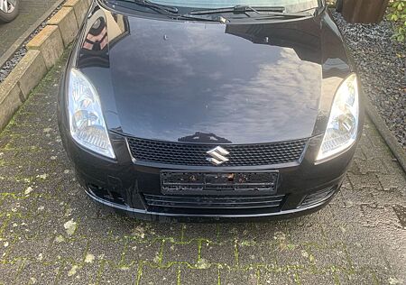 Suzuki Swift 1,3 Club Club