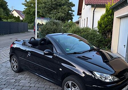 Peugeot 206 CC Cabrio Schwarz / 8 fach bereift / tüv 202