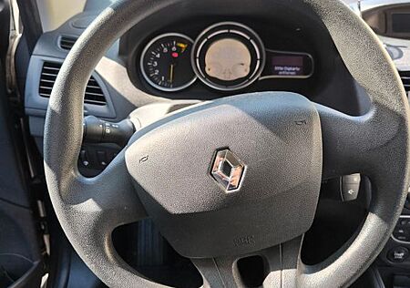 Renault Megane Authentique 1.6 16V 100 Authentique