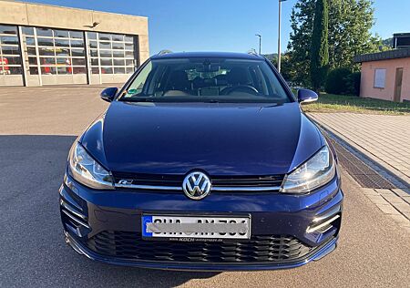 VW Golf Volkswagen 2.0 TDI SCR DSG Comfortline Variant Com...
