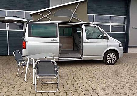 VW T5 California Volkswagen T5 2.0 TDI 4Motion California Comfortline Küche