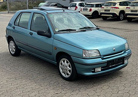Renault Clio 1.4 Oldtimer 1.Hand S-Dach Klima TÜV NEU