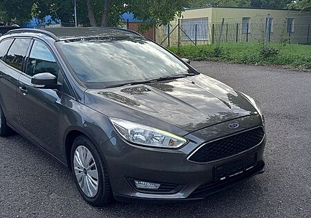 Ford Focus 1,0 EcoBoost 92kW Business Turnier Bus...