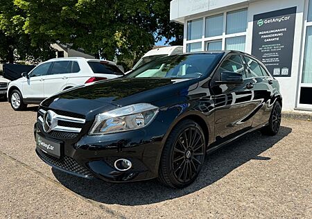 Mercedes-Benz A 200 A 200d Urban Navi+Klimaauto+Kam+Alu+Sitzhzg+AHK