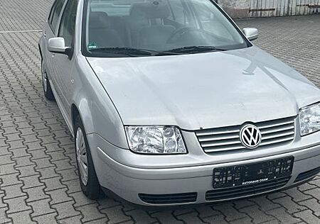 VW Bora Volkswagen 2.0 Auto Basis Basis