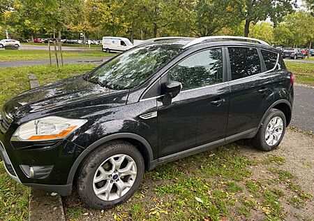 Ford Kuga 2,0TDCi 4x4 103kW Champions Edition Cha...