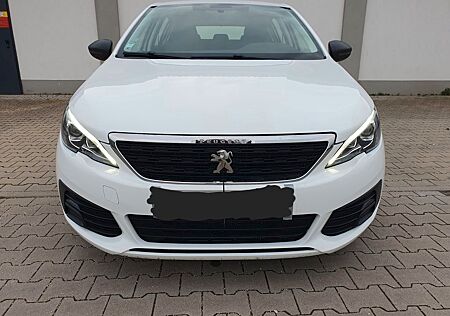 Peugeot 308 Sedan 1,5 tdci Klima Bluetooth ZV FB 2Schlü