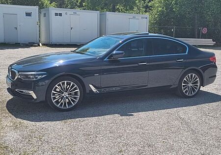 BMW 530d Luxury Line - Limousine