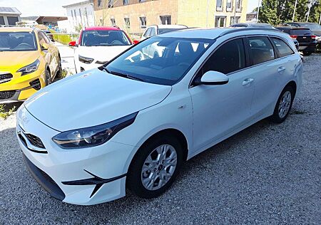 Kia Cee'd Sportswagon Ceed SW / cee d SW Vision 1.6D DCT7 Navi DAB Kam