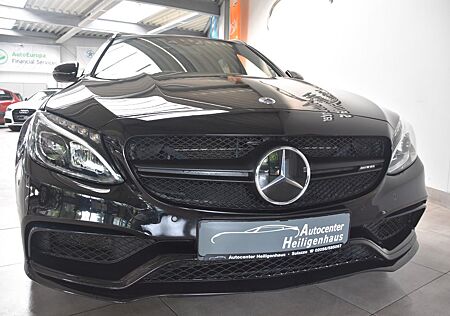 Mercedes-Benz C 63 T-Modell AMG LED Pano Kamera Burmester