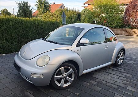 VW New Beetle Volkswagen 2.0 Standard