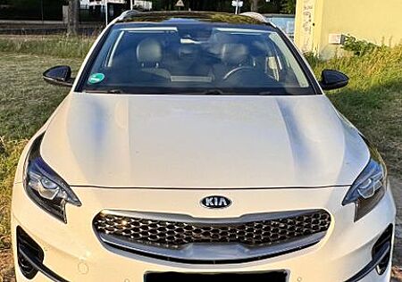 Kia XCeed 1.4 T-GDI Platinum Edition Platinum Ed...