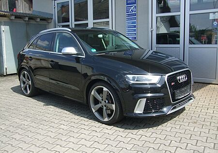 Audi RS Q3 RSQ3 2.5 TFSI quattro AHK schwenkb