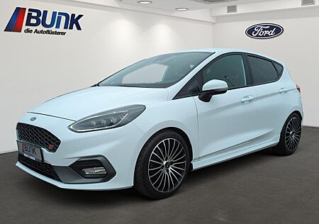 Ford Fiesta ST 1.5L / Recaro-Sitze