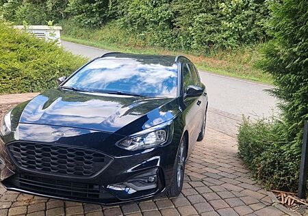 Ford Focus 1,5 EcoBlue 88kW ST-Line Turnier ST-Line