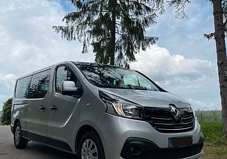 Renault Trafic 9 Sitzer Langversion