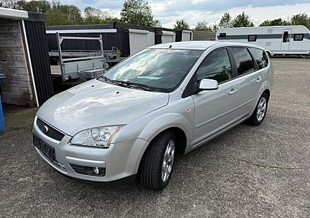 Ford Focus 1,8 Style Turnier Style