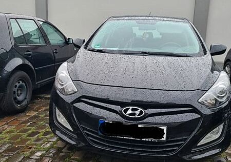 Hyundai i30 CW 1.4 Classic Classic