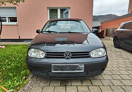 VW Golf Volkswagen 1.9TDI