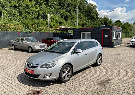 Opel Astra J Sports Tourer Sport * Klima - Euro 5 *