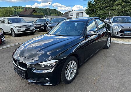 BMW 318 d Limousine *Automatik+Leder+Navi+Euro6*