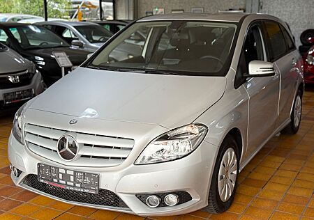 Mercedes-Benz B 180 B -Klasse /NAVI/PDC/SHZ/MFL/BC/WGFS