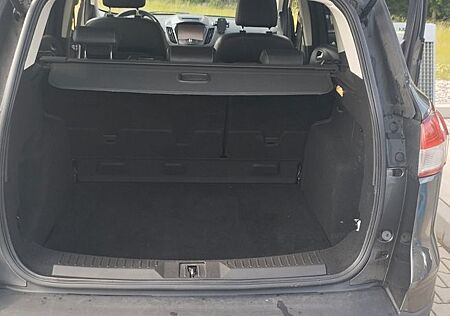 Ford Kuga 2,0 TDCi 2x4 110kW SYNC Edition SYNC Ed...