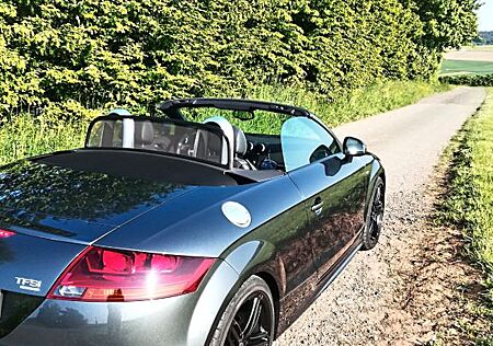 Audi TT Roadster 2.0 TFSI S tronic quattro - S Line