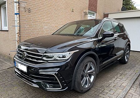 VW Tiguan Volkswagen 1.5 TSI DSG R-Line IQ.Light/IQ.Drive/NAVI