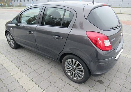 Opel Corsa 1.4 Active Active