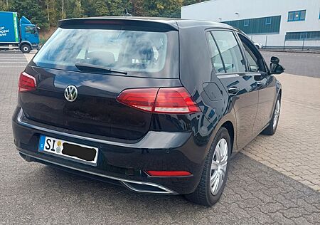 VW Golf Volkswagen 1.6 TDI SCR DSG Trendline Trendline