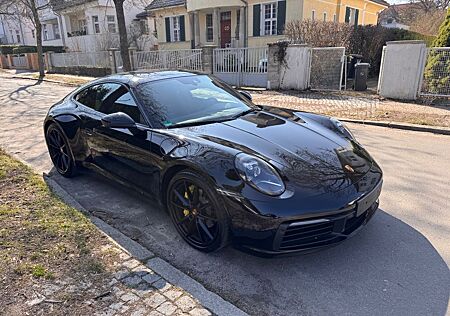 Porsche 992 Carrera Coupé Carrera