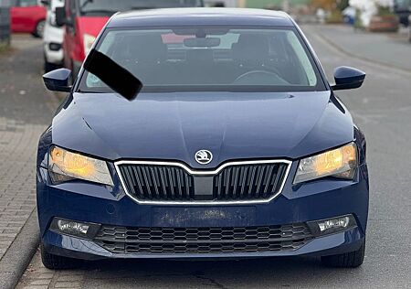 Skoda Superb Lim. Active