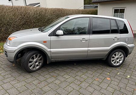 Ford Fusion 1,4 16V + +