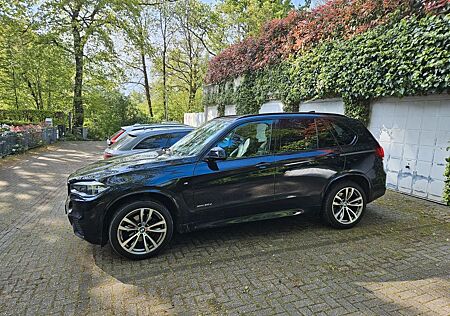 BMW X5 xDrive30d M Paket - Leder & Panorama