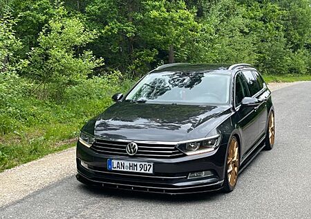 VW Passat Variant Volkswagen 2.0 TDI SCR 140kW DSG Highline