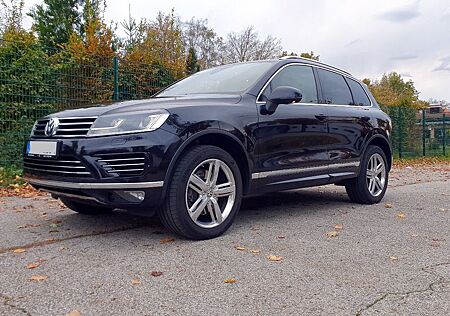 VW Touareg Volkswagen 4.2 V8 TDI Tiptronic Exclusive Facelift