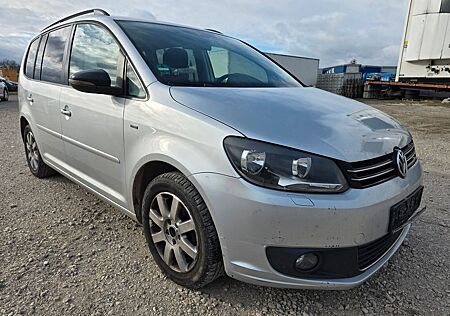 VW Touran Volkswagen 1.6 TDI MATCH