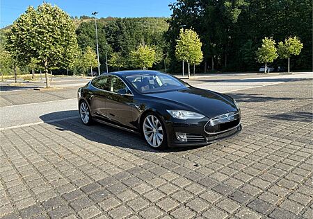 Tesla Model S P85 P